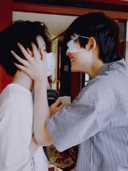 致敬韩寒 大人世界里 一个就够了